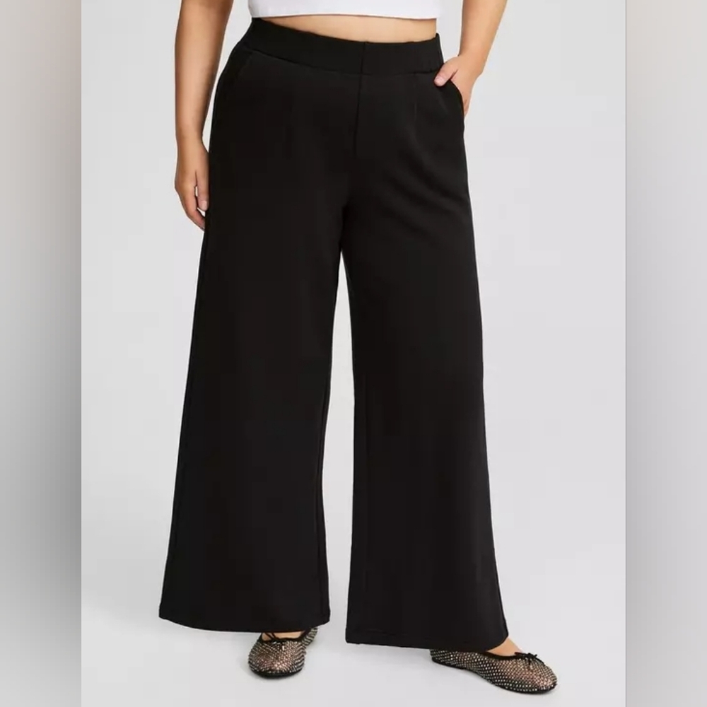 Wide-Leg Black Women's Pants - Stylish Pull-On Trousers, Super Soft Fleece